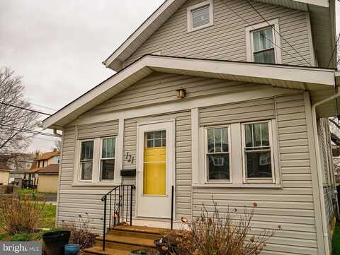 Elbon, BROOKHAVEN, PA 19015