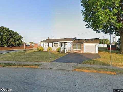 Kelly, YORK, PA 17404