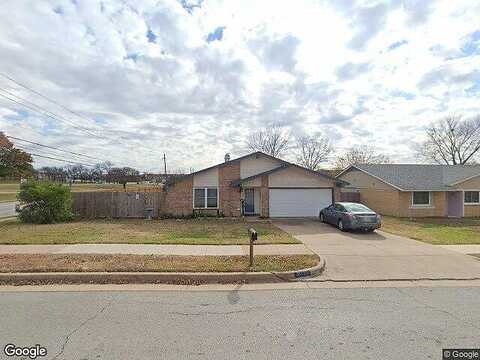 Meandering, BEDFORD, TX 76021