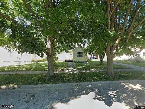 Caroline, JANESVILLE, WI 53545