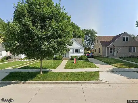 Hayes, MILWAUKEE, WI 53227