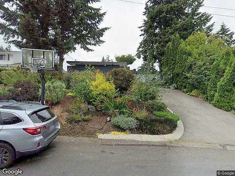 44Th Street, UNIVERSITY PLACE, WA 98466