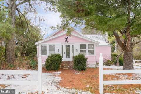 Church, CHINCOTEAGUE ISLAND, VA 23336