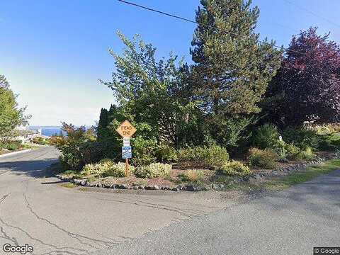Leola, PORT ORCHARD, WA 98366
