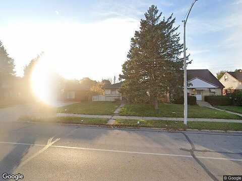 76Th, MILWAUKEE, WI 53218
