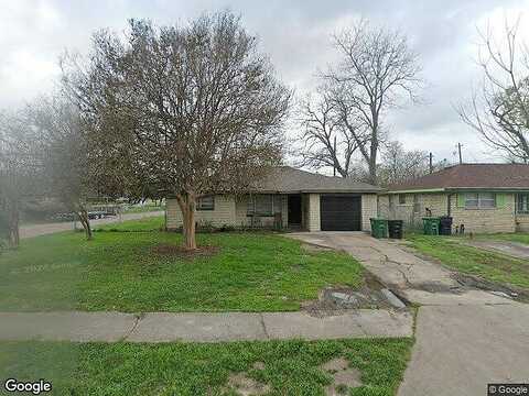 Mercedes, HOUSTON, TX 77022