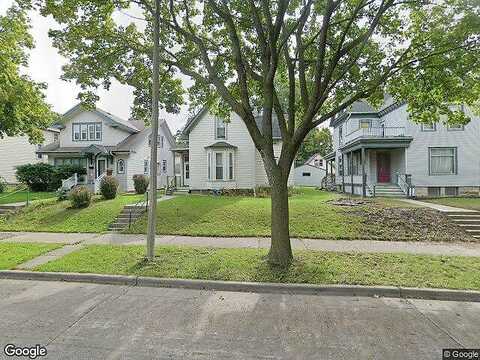 Kilbourn, MILWAUKEE, WI 53208