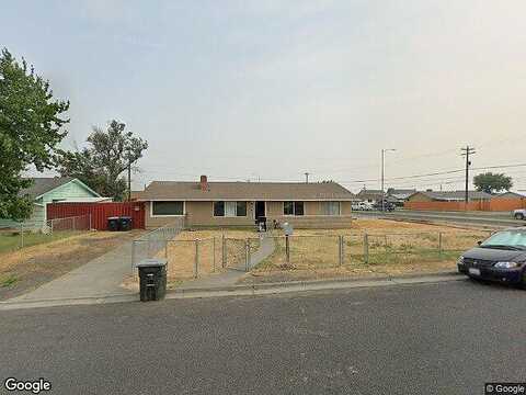 Earl, MOSES LAKE, WA 98837