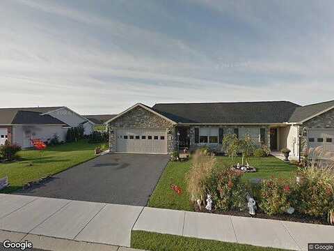Matthew, CHAMBERSBURG, PA 17201