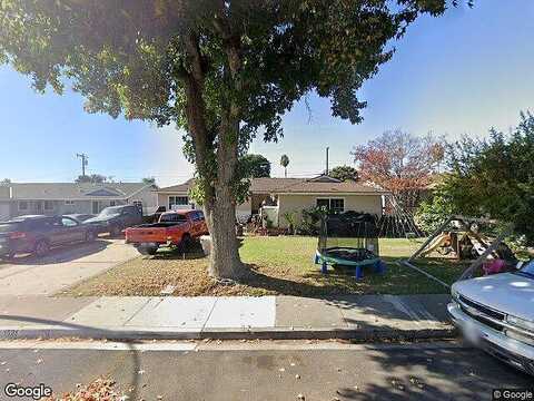 Densmore, POMONA, CA 91767