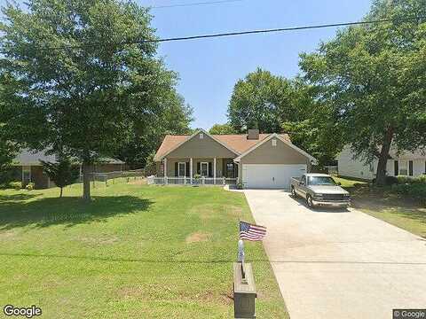 Parkway, PERRY, GA 31069