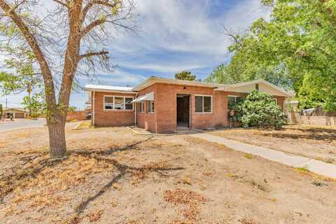2501 Baylor AVE, Alamogordo, NM 88310