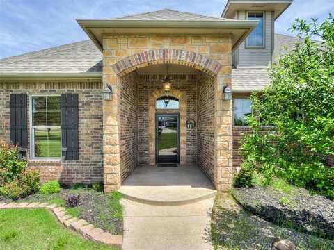 1960 Bermuda Drive, Newcastle, OK 73065