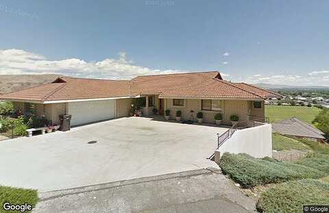42Nd, YAKIMA, WA 98908