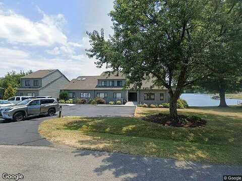Peninsula Point, MONETA, VA 24121