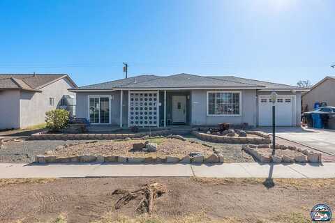 19Th, EL CENTRO, CA 92243