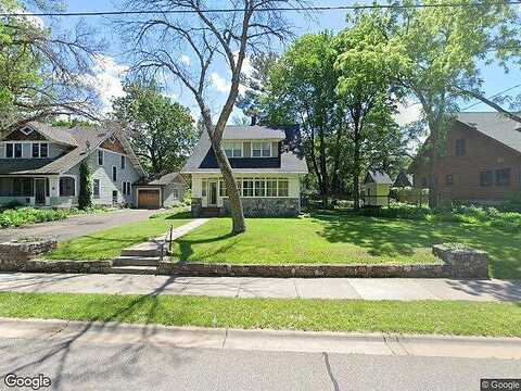 Olive, STILLWATER, MN 55082