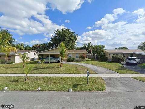 79Th, NORTH LAUDERDALE, FL 33068
