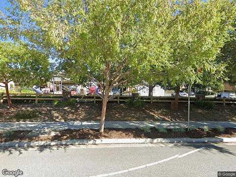 Simmons, MOORPARK, CA 93021