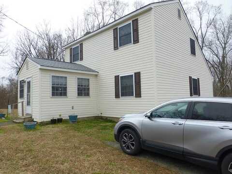 Hill Banks, CENTER CROSS, VA 22437