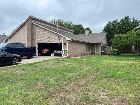 7905 Debar Circle, Oklahoma City, OK 73132