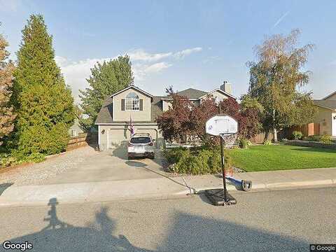 Chinook, WENATCHEE, WA 98801
