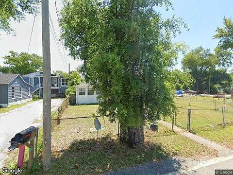 Maine, PANAMA CITY, FL 32401