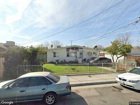 10Th, BAKERSFIELD, CA 93304