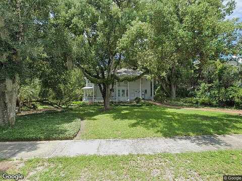 Clara, DELAND, FL 32720