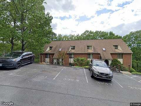 Forest Ridge, ROANOKE, VA 24018