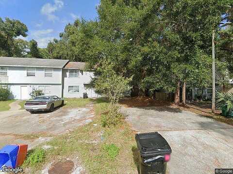 69Th, GAINESVILLE, FL 32607