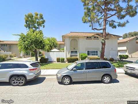 Bromley, HUNTINGTON BEACH, CA 92646