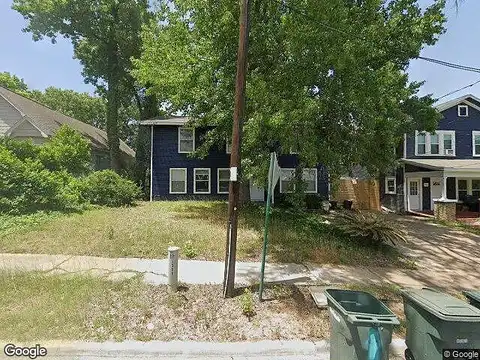 20Th, HUNTSVILLE, TX 77340