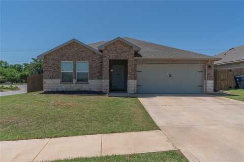 3429 Molly Drive, Yukon, OK 73099