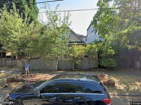 35Th, SEATTLE, WA 98103