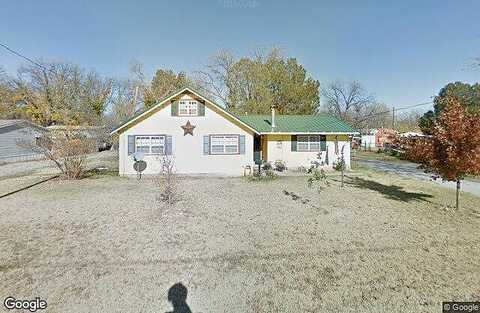 Park, BURKBURNETT, TX 76354