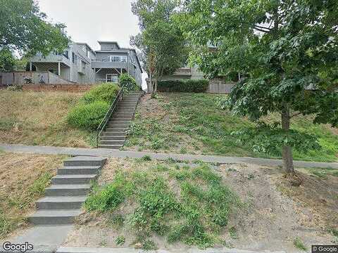 40Th, SEATTLE, WA 98116