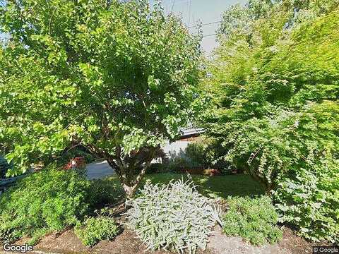 110Th, KIRKLAND, WA 98033