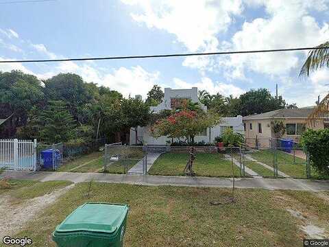 15Th, MIAMI, FL 33145