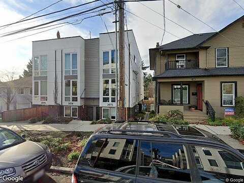 16Th, SEATTLE, WA 98122