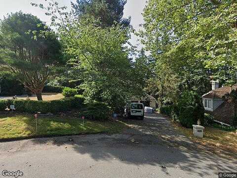 25Th, SAMMAMISH, WA 98075