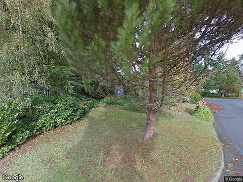 130Th, KIRKLAND, WA 98034