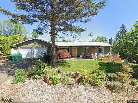 61St, PORTLAND, OR 97219