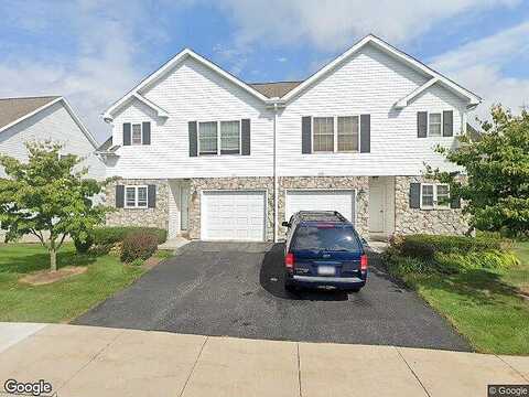 Gala, STATE COLLEGE, PA 16801