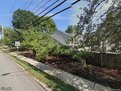 Allison, LANSDALE, PA 19446