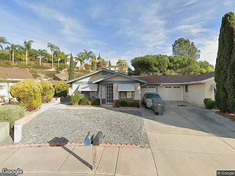 El Circulo, OCEANSIDE, CA 92056