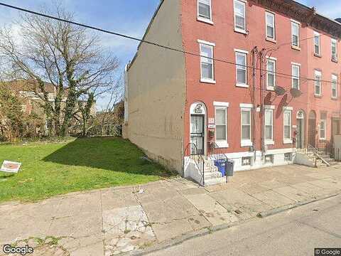 10Th, PHILADELPHIA, PA 19133