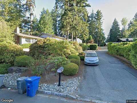 31St, BELLEVUE, WA 98008