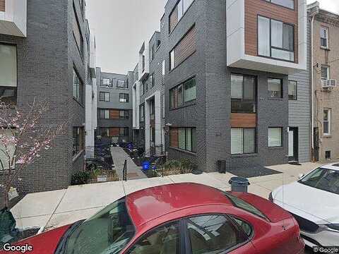 Eyre, PHILADELPHIA, PA 19125