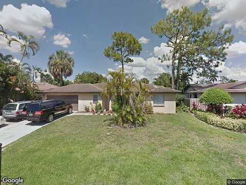 Forest Lakes, NAPLES, FL 34105